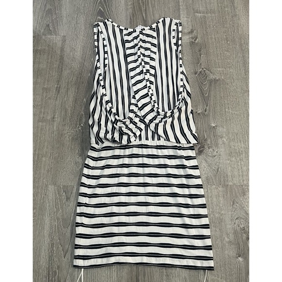 Women's Trina Turk Tank Dress Size 0 - Picture 3 of 5